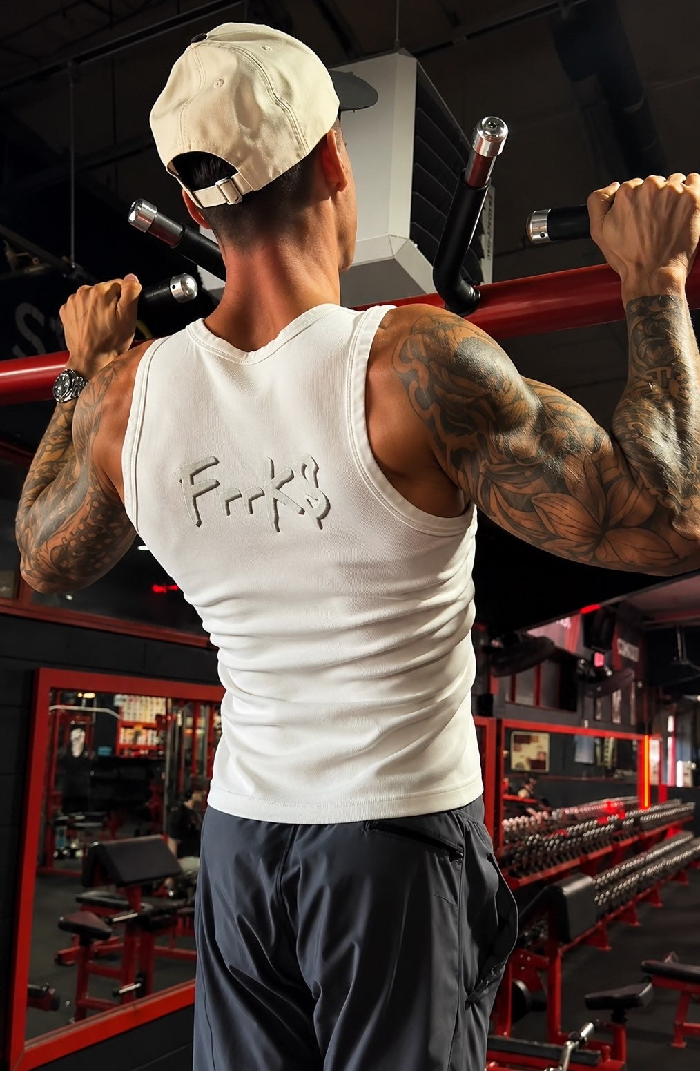 VEST - WHITE